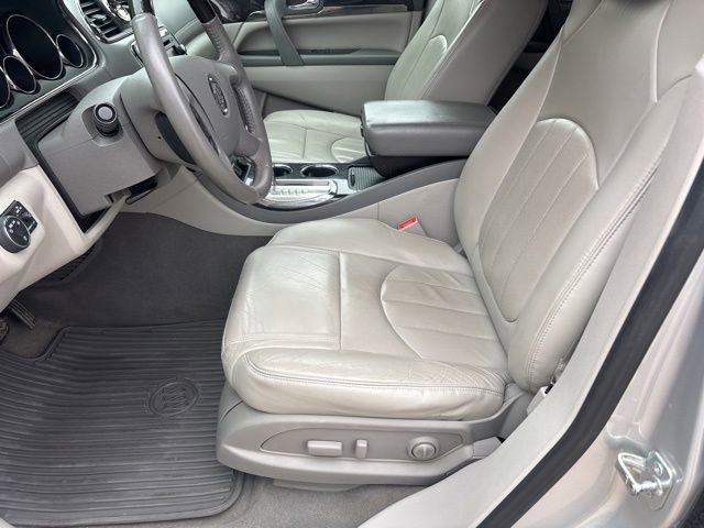 Used 2016 Buick Enclave Leather image 15