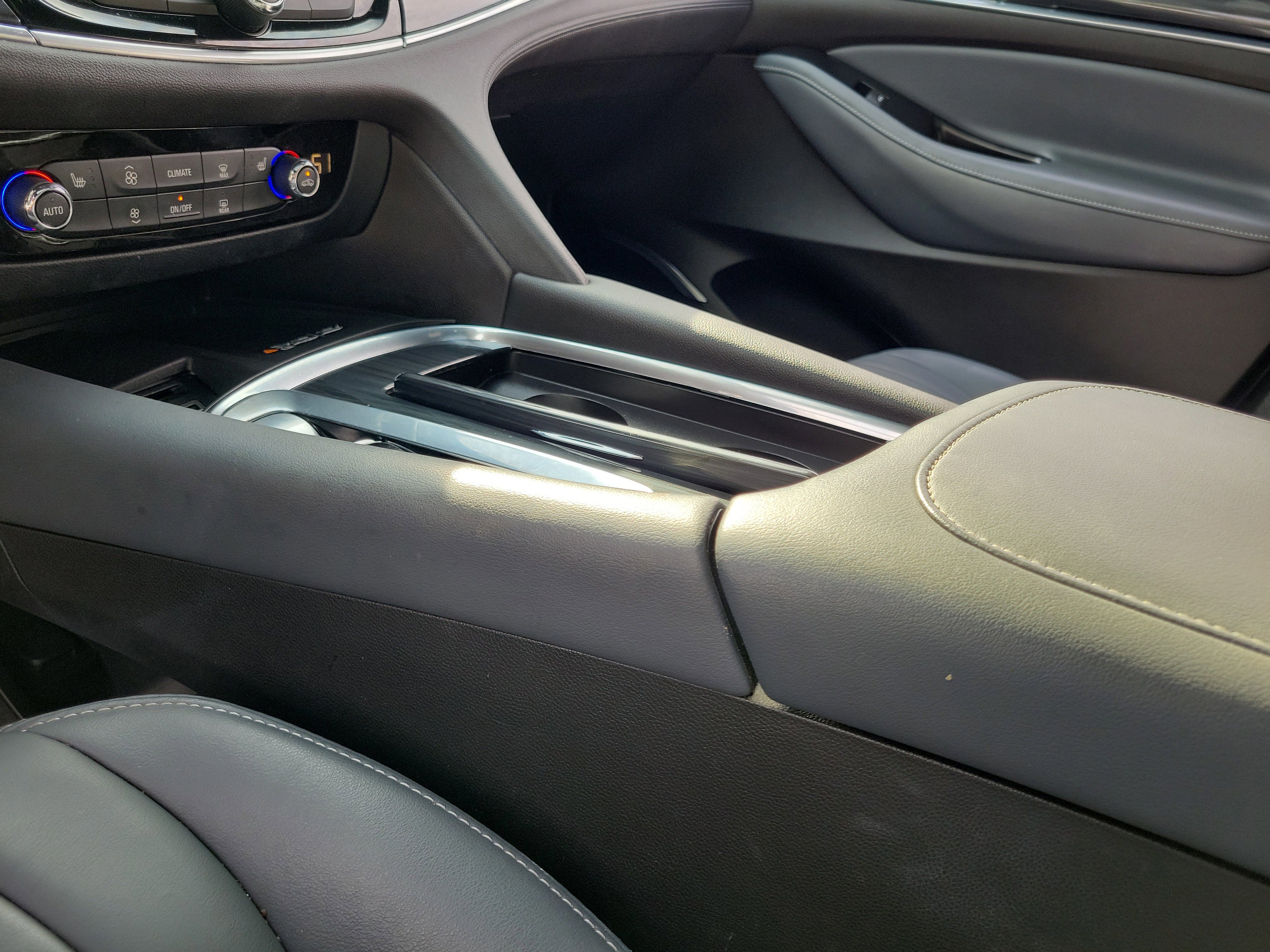 Used 2023 Buick Enclave Essence w/ Experience Buick Package image 29