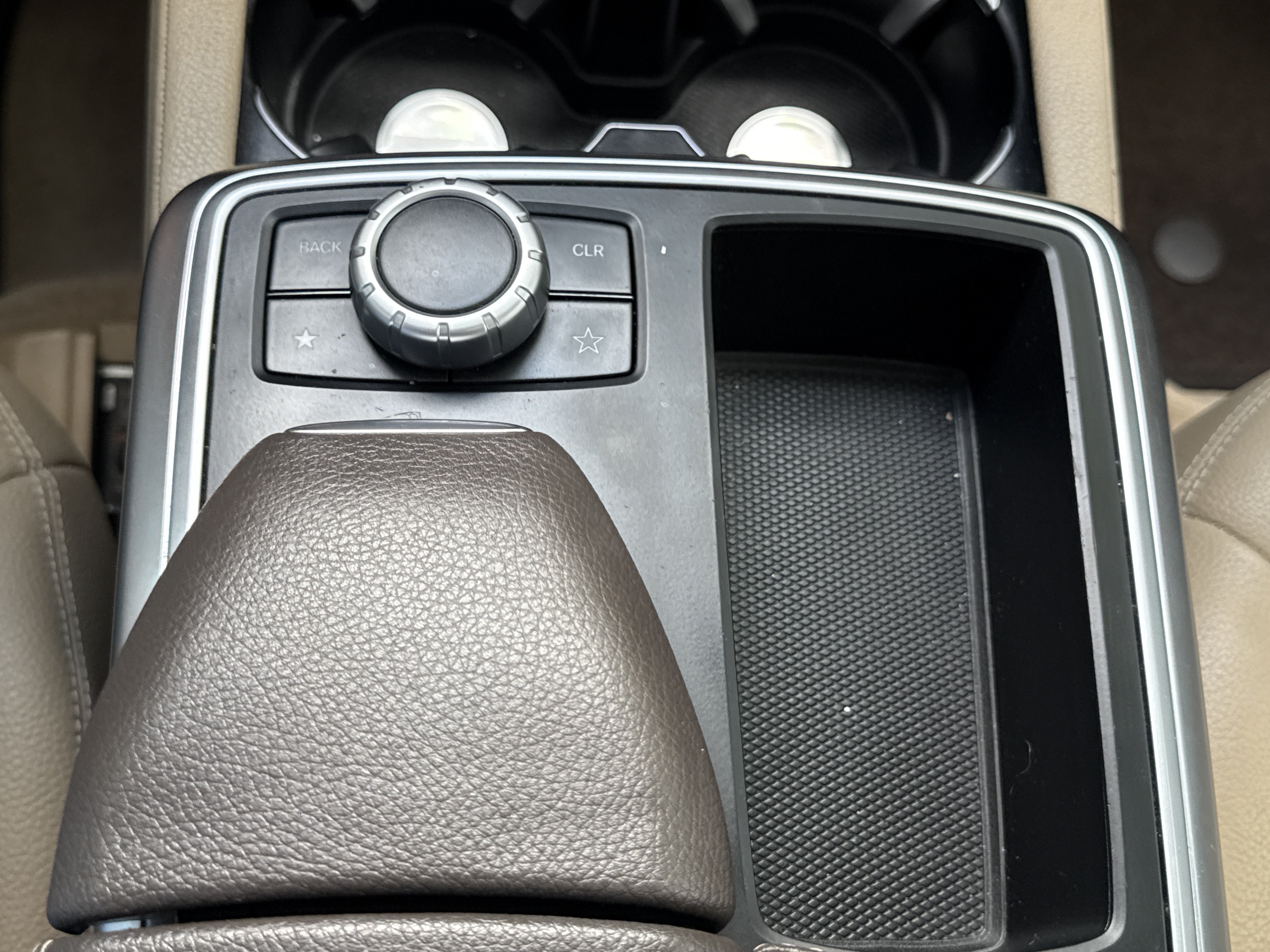 Used 2015 Mercedes-Benz ML 250 BlueTEC 4MATIC image 23