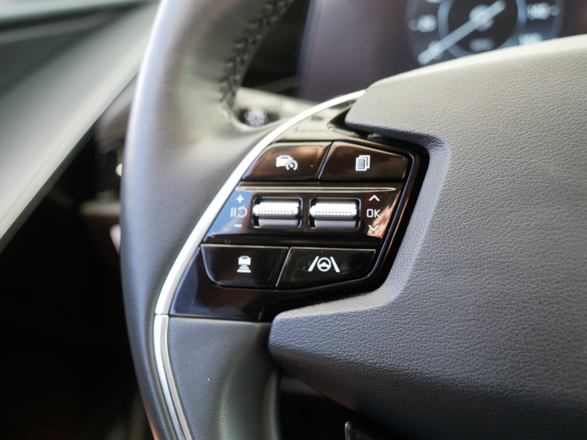 Used 2024 Kia Niro Wind w/ Wind Preserve Package FWD image 28