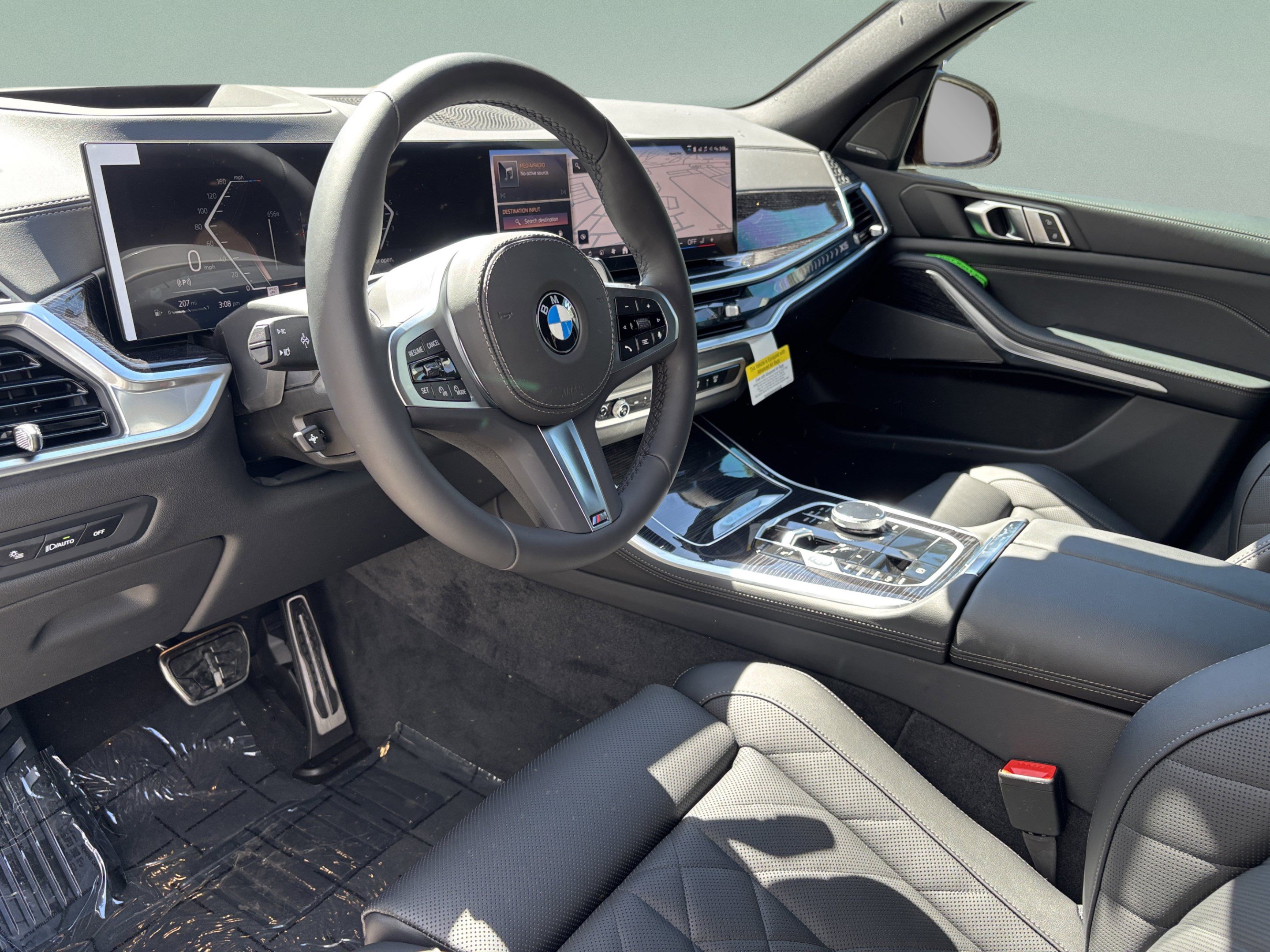 Used 2026 BMW X5 xDrive40i w/ M Sport Package AWD/4WD image 21