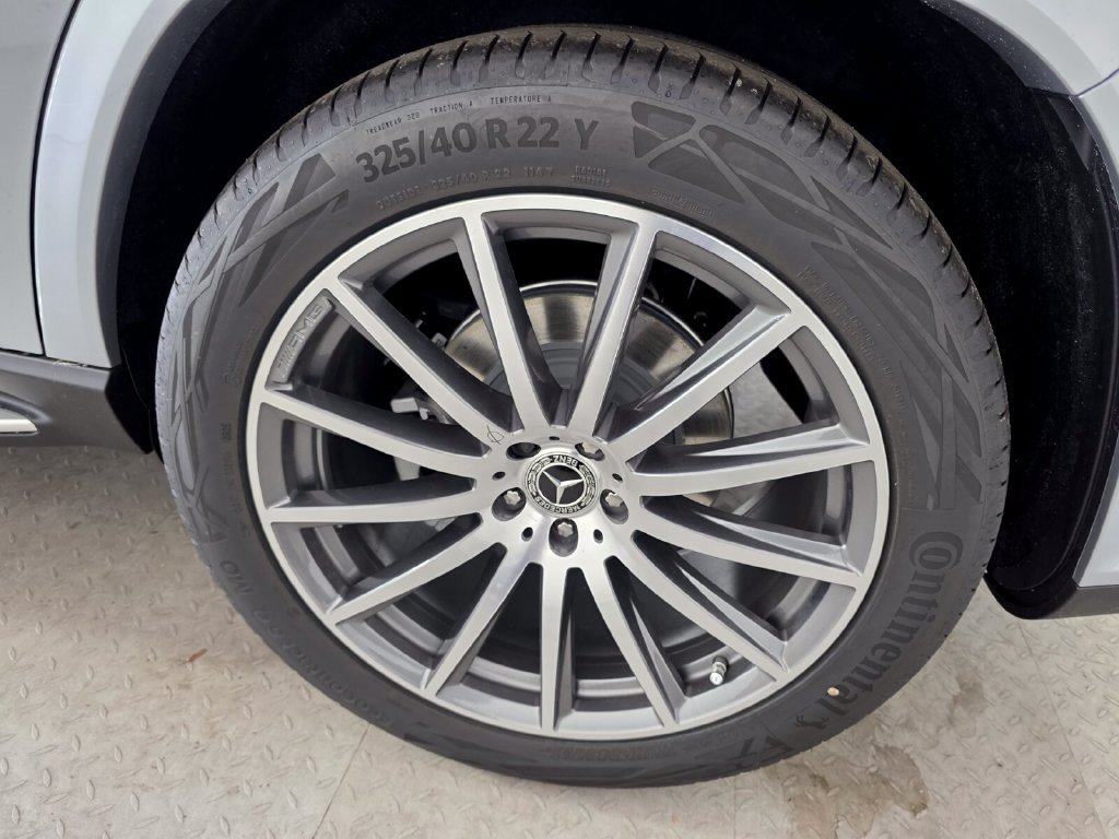 New 2026 Mercedes-Benz GLS 450 4MATIC image 14