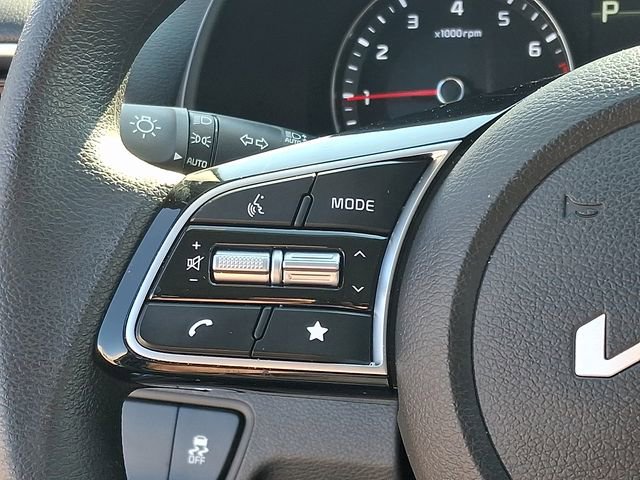 Certified 2024 Kia Forte LXS w/ LXS Technology Package image 23