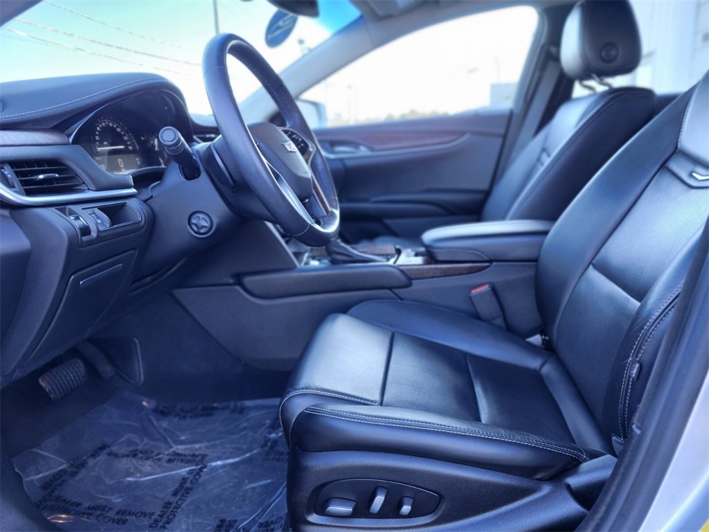 Used 2019 Cadillac XTS Luxury image 15