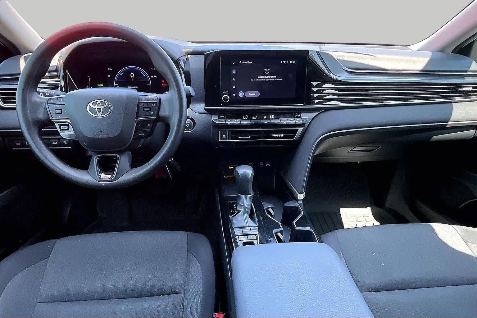 Certified 2025 Toyota Camry LE FWD image 15