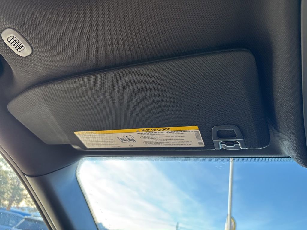 New 2025 Jeep Grand Cherokee L Altitude image 38