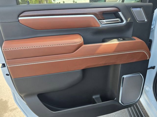 New 2026 GMC Sierra 2500 Denali Ultimate image 11