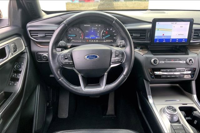 Used 2020 Ford Explorer Limited w/ Class III Trailer Tow Package image 5