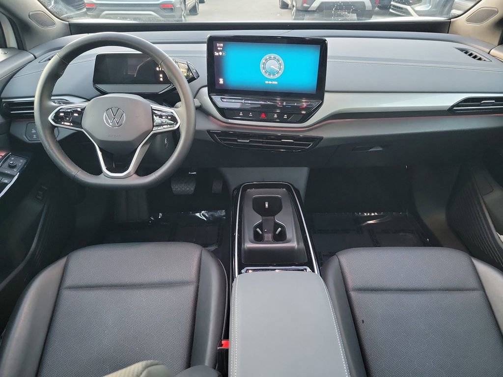 Used 2023 Volkswagen ID.4 S image 9