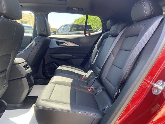 New 2025 Chevrolet Equinox EV LT image 16