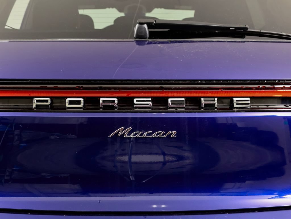 New 2026 Porsche Macan AWD/4WD image 26