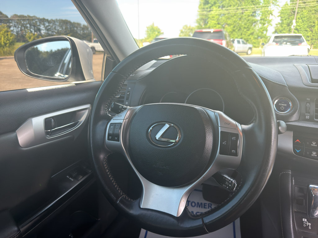 Used 2012 Lexus CT 200h Premium FWD image 13