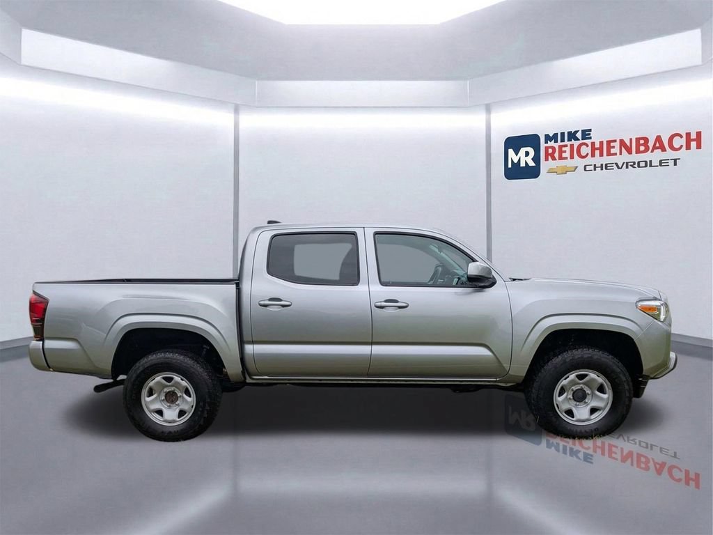Used 2023 Toyota Tacoma SR AWD/4WD image 3