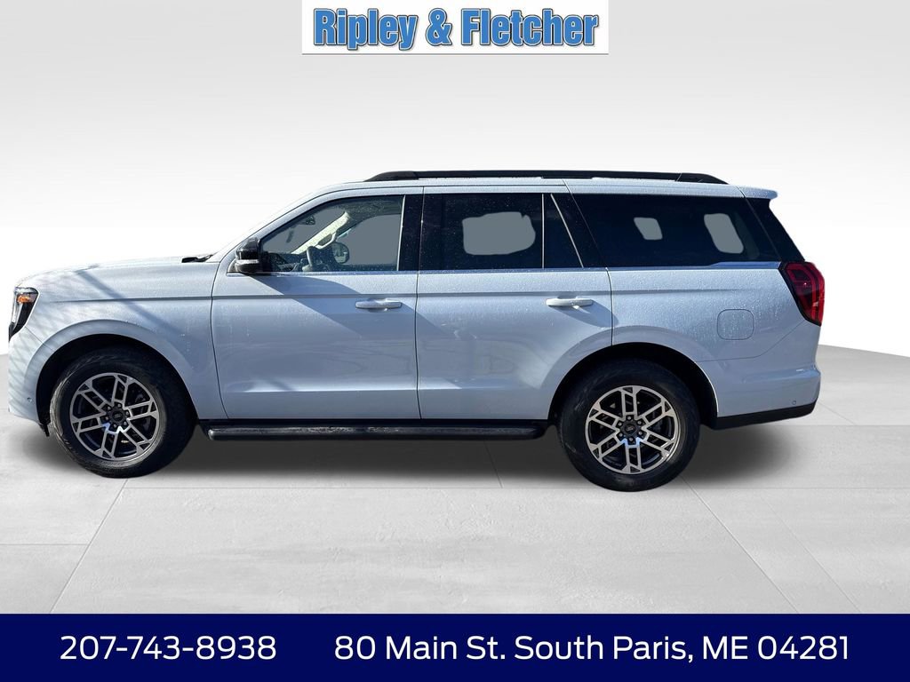 Used 2025 Ford Expedition Active AWD/4WD image 7