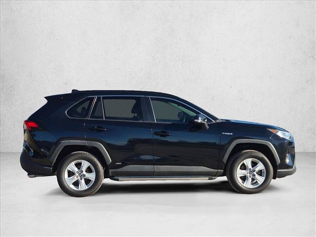 Used 2020 Toyota RAV4 XLE w/ Convenience Package AWD/4WD image 10