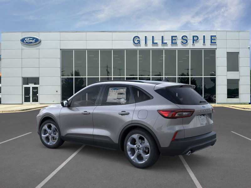 New 2025 Ford Escape ST-Line w/ Cold Weather Package image 4