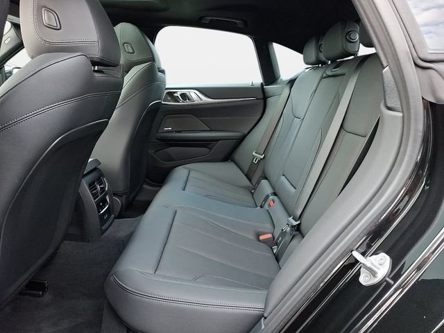 New 2026 BMW 430i xDrive w/ Premium Package AWD/4WD image 9