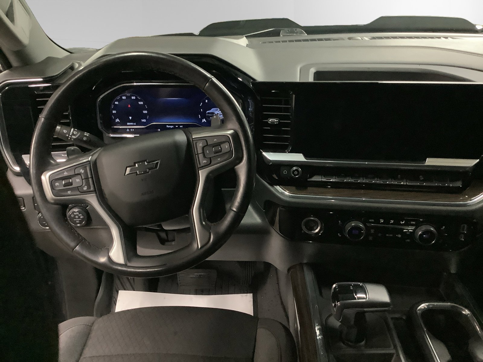 Used 2022 Chevrolet Silverado 1500 LT Trail Boss w/ Protection Package image 10