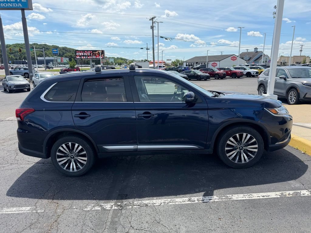 Used 2020 Mitsubishi Outlander SEL AWD/4WD image 6