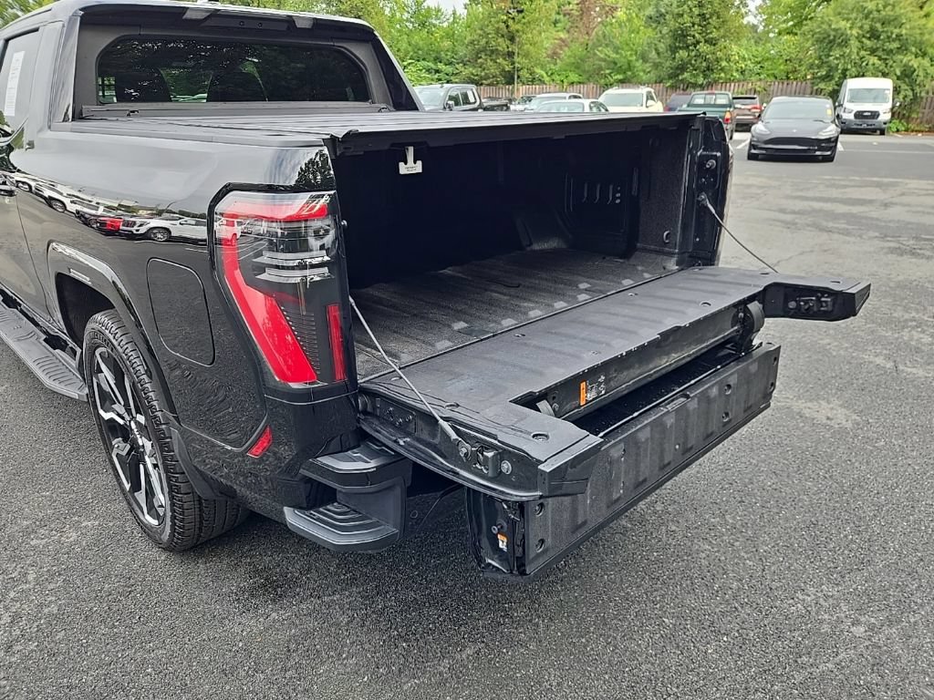 Used 2026 GMC Sierra EV Denali AWD/4WD image 62