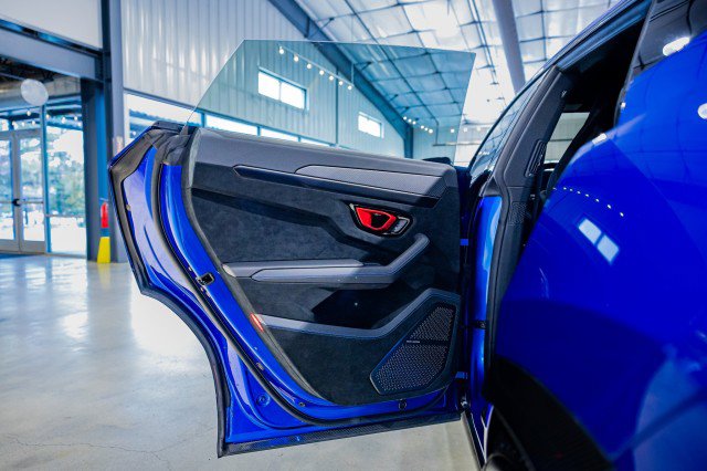Used 2024 Lamborghini Urus Performante image 13