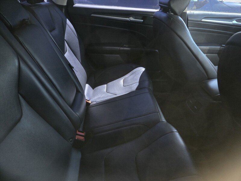 Used 2020 Ford Fusion Titanium AWD/4WD image 5