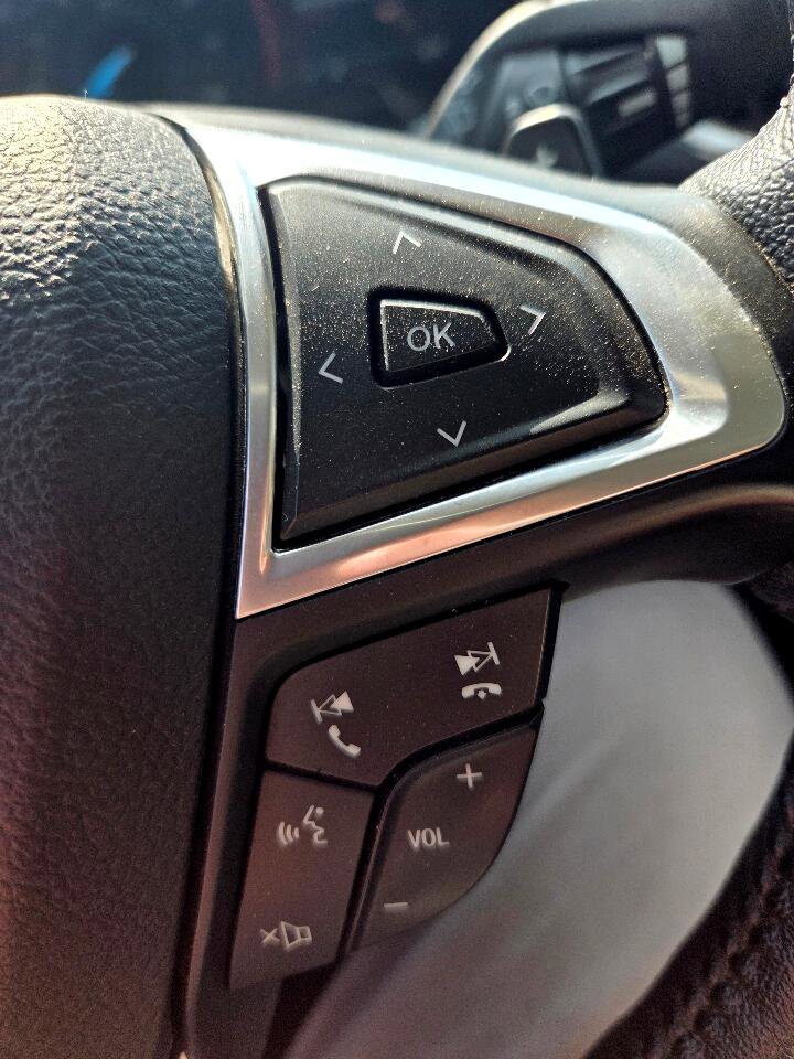 Used 2016 Ford Edge Titanium w/ Equipment Group 301A image 19