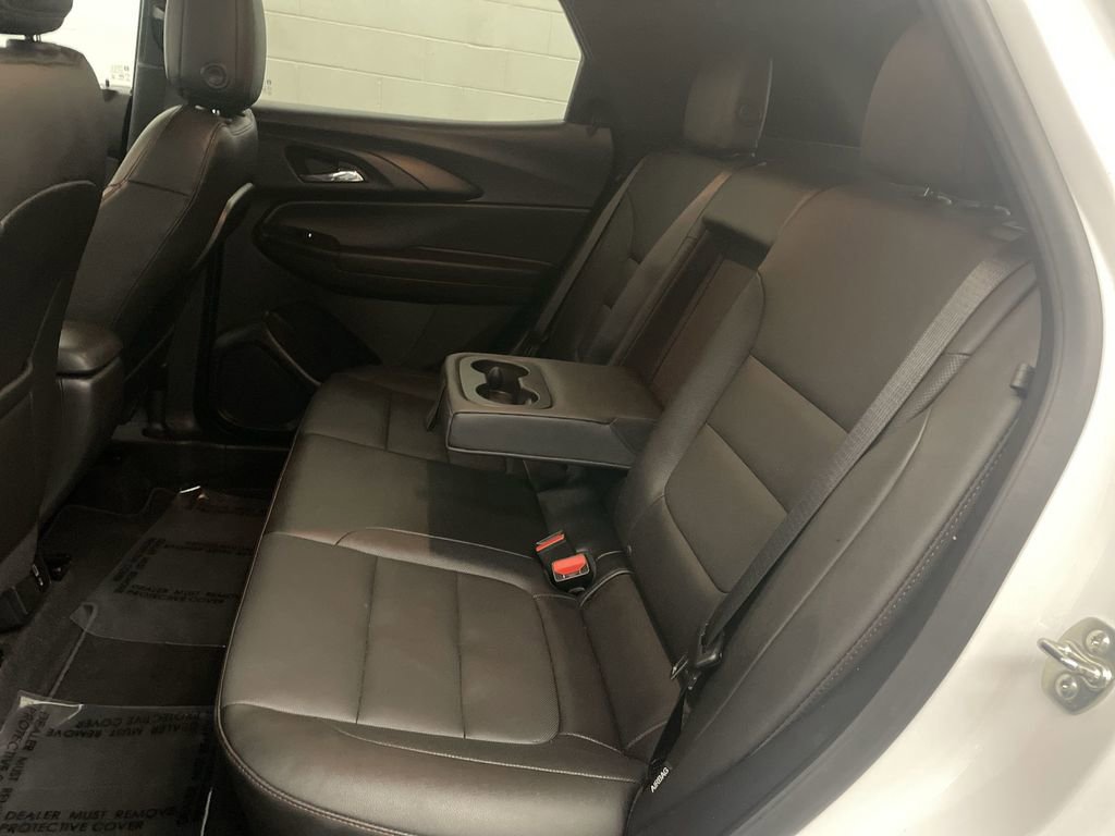Used 2024 Chevrolet TrailBlazer RS w/ Convenience Package FWD image 17