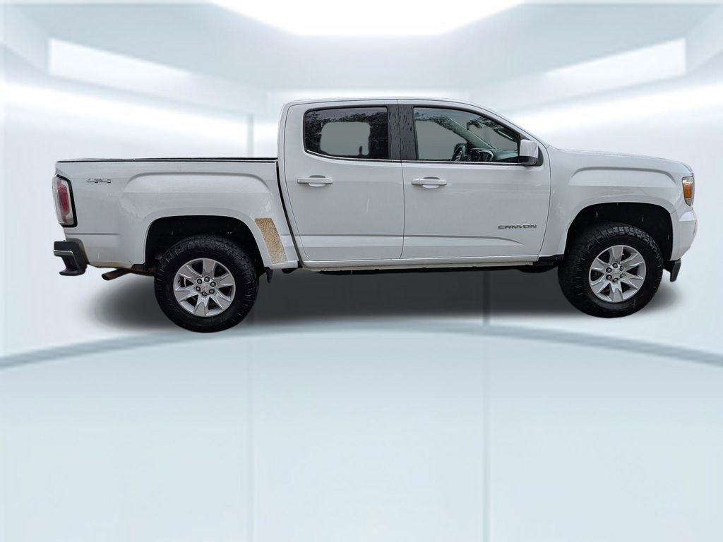 Used 2017 GMC Canyon SLE AWD/4WD image 9