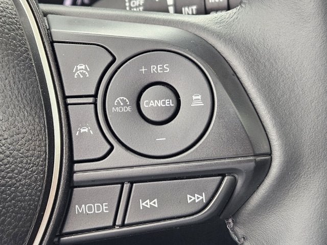 Used 2026 Toyota Corolla Cross LE w/ Moonroof Package FWD image 29