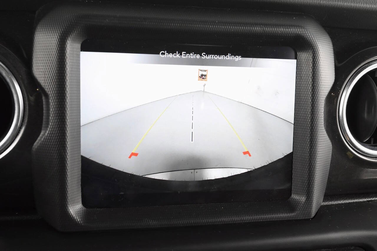 Used 2021 Jeep Wrangler Unlimited Sahara image 43