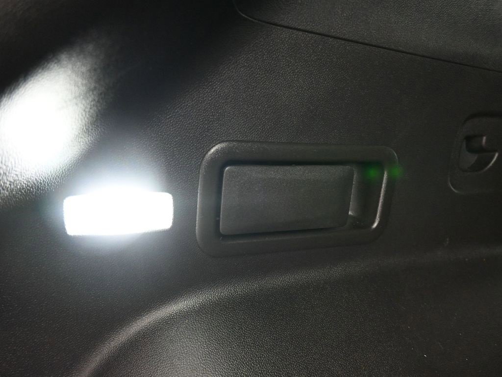 Used 2022 Chevrolet Blazer LT image 45