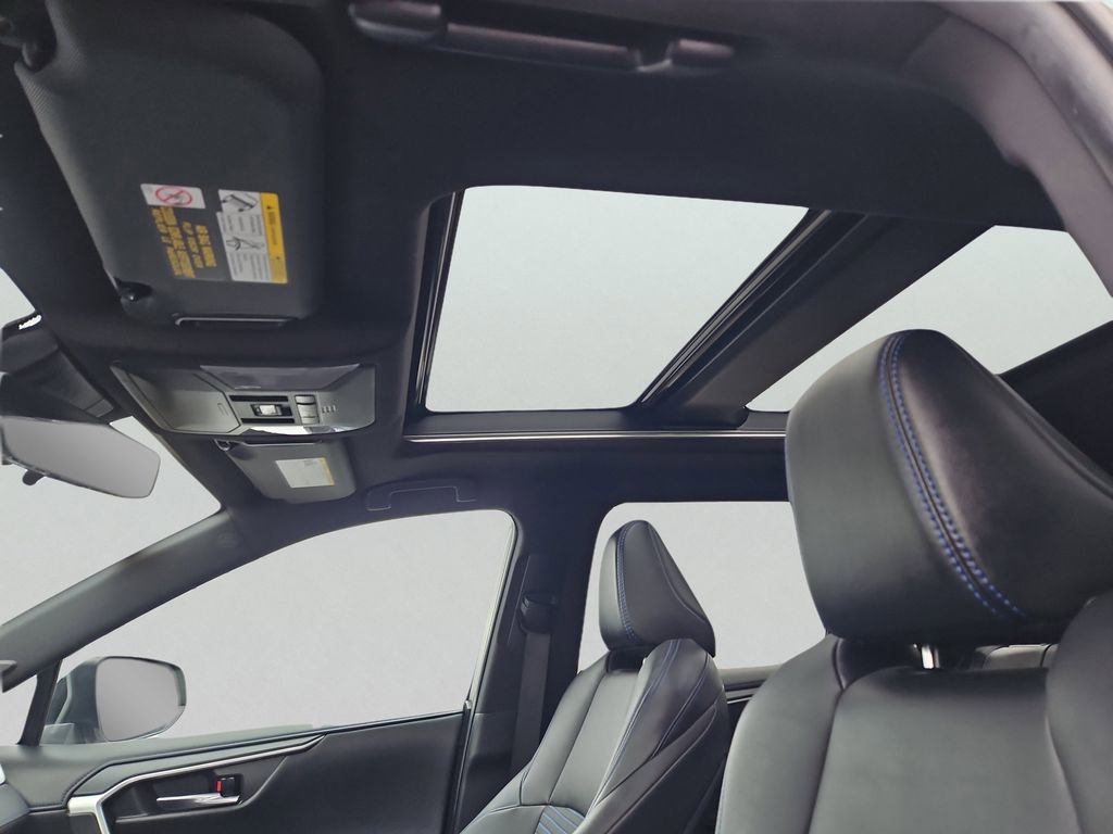 Used 2021 Toyota RAV4 XSE image 16