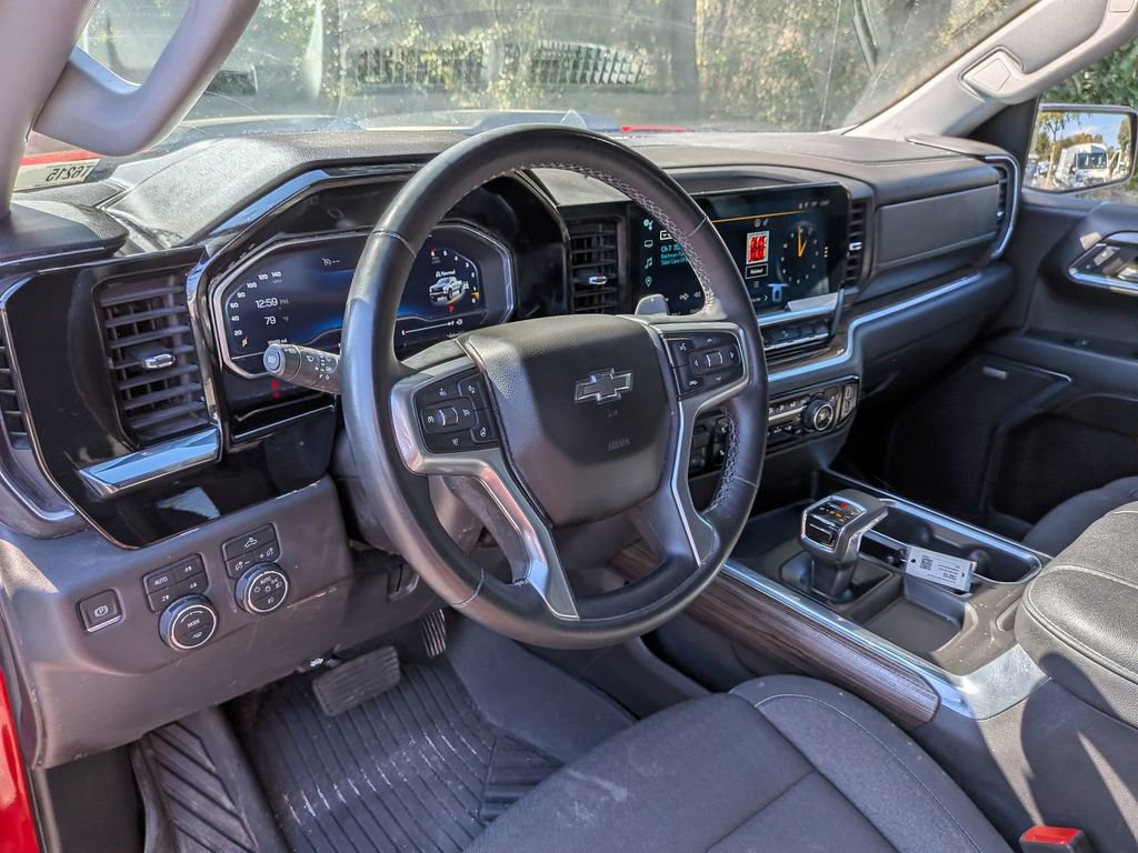 Used 2024 Chevrolet Silverado 1500 LT Trail Boss w/ Convenience Package II image 13