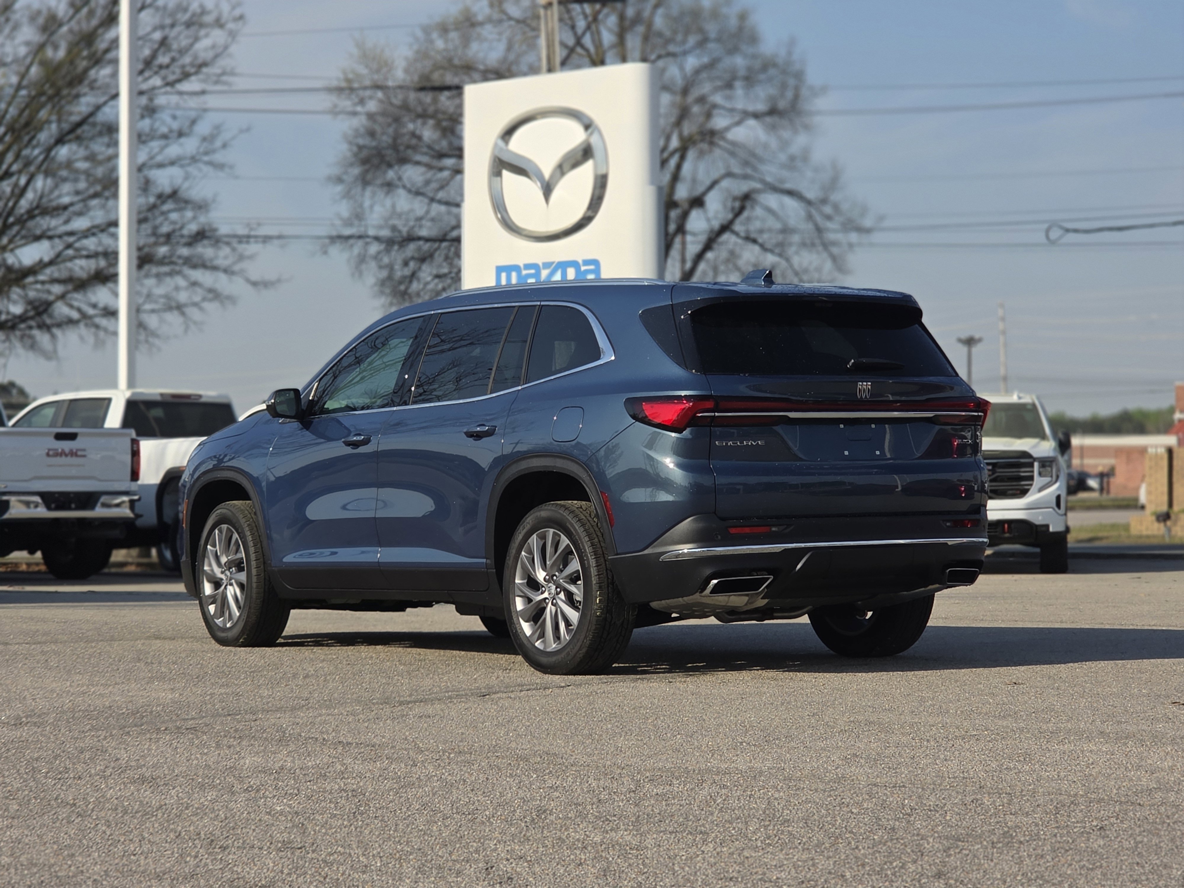 New 2026 Buick Enclave Preferred w/ Power Package FWD image 5