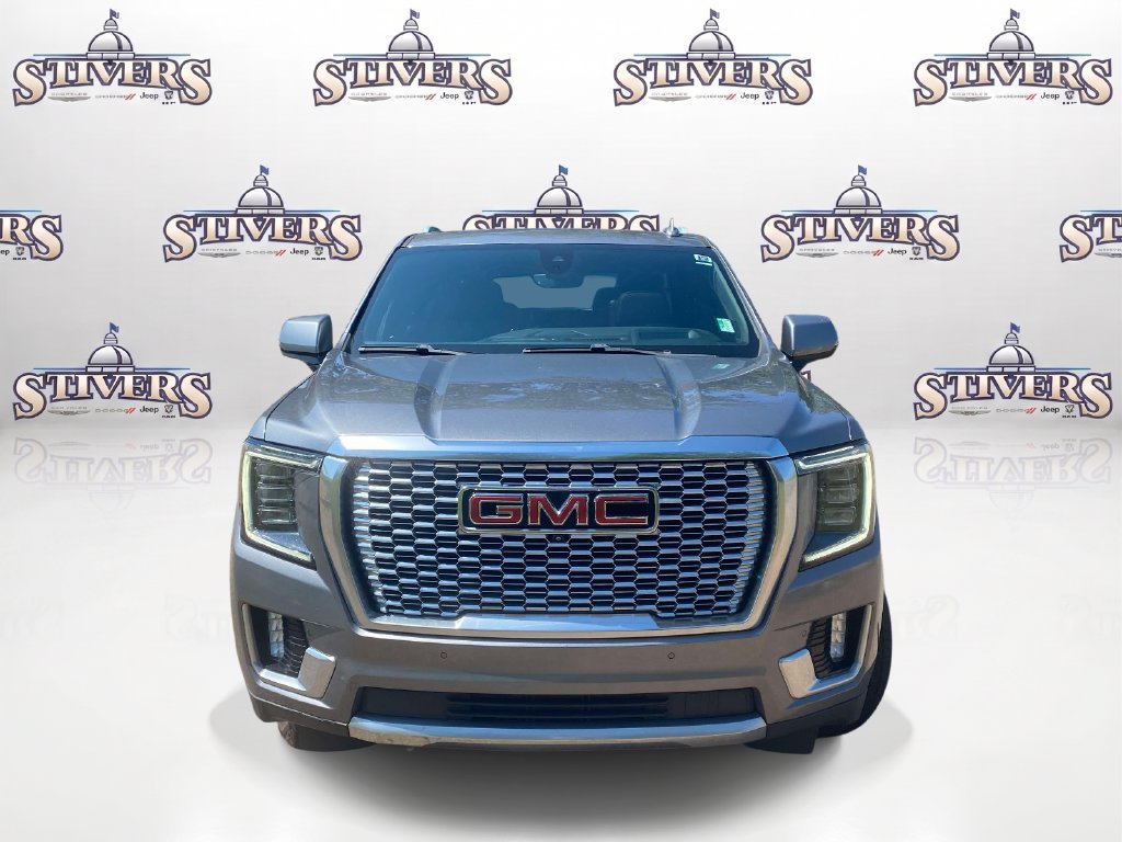 Used 2021 GMC Yukon Denali w/ Denali Premium Package RWD image 2