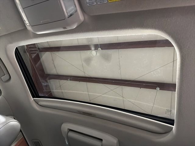 Used 2011 Toyota Sequoia Limited AWD/4WD image 30