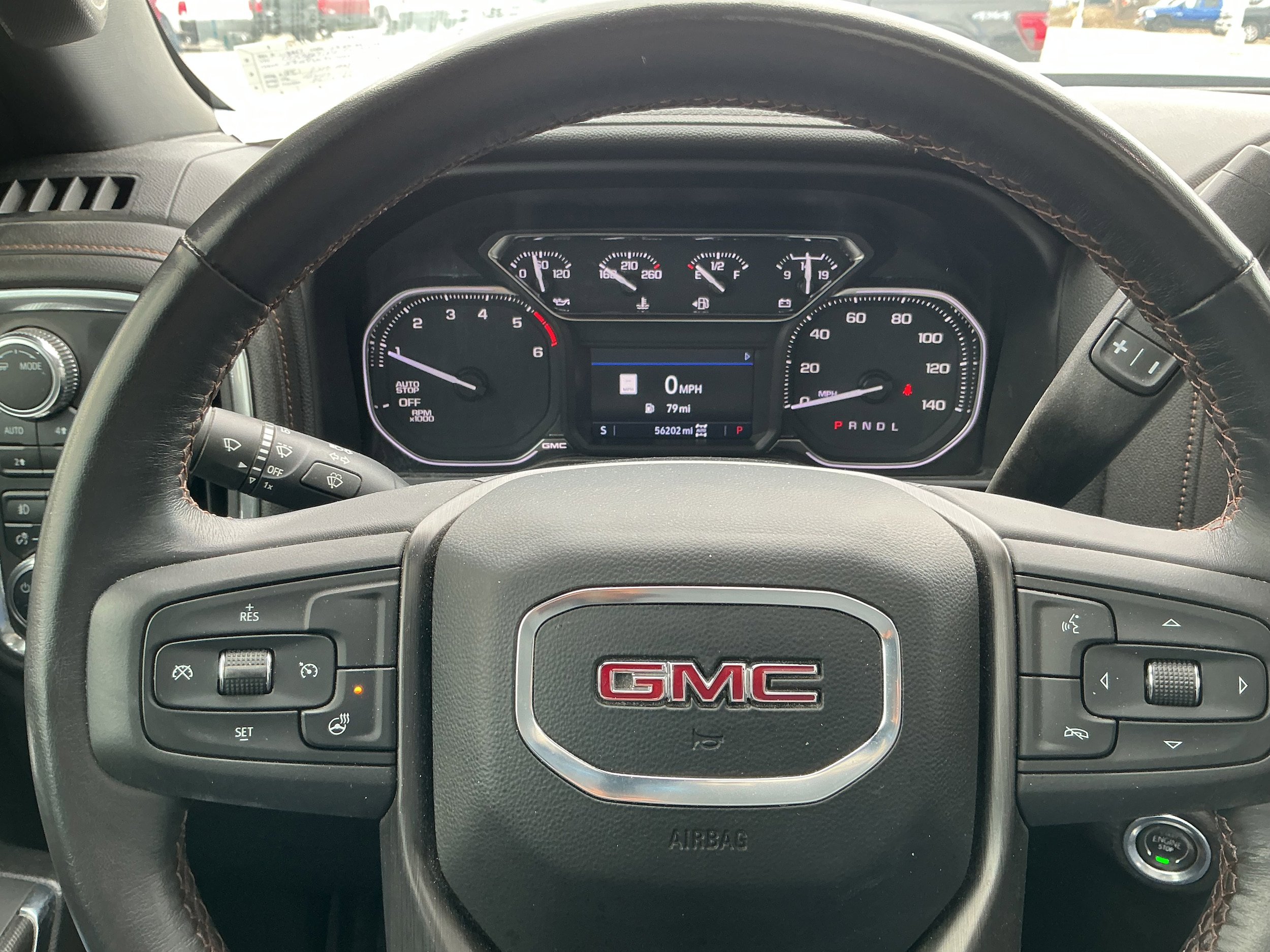 Used 2022 GMC Sierra 1500 AT4 w/ AT4 Preferred Package AWD/4WD image 9