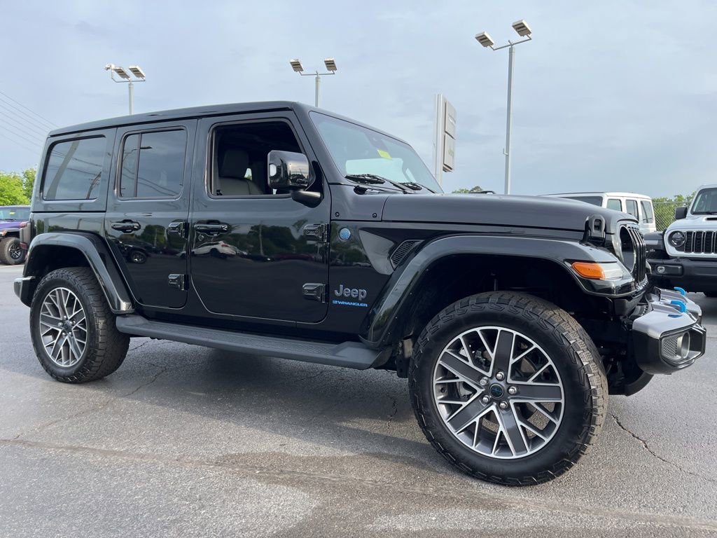 Used 2024 Jeep Wrangler High Altitude AWD/4WD image 71