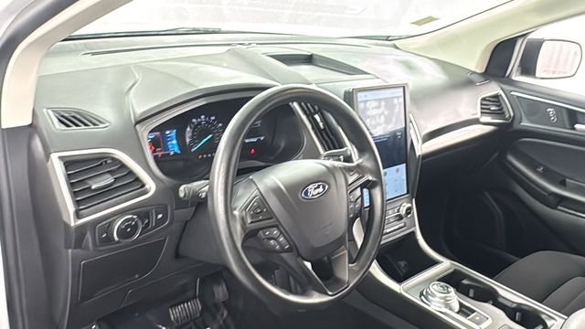 Used 2024 Ford Edge SE image 36
