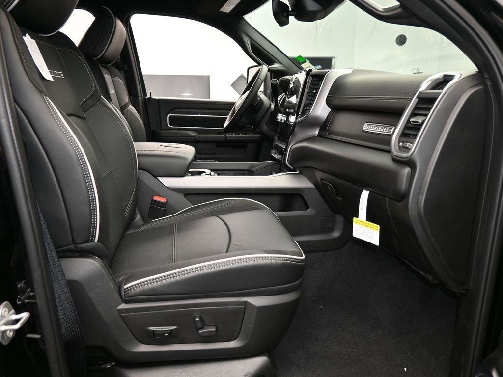 New 2026 RAM 3500 Laramie w/ Night Edition image 44