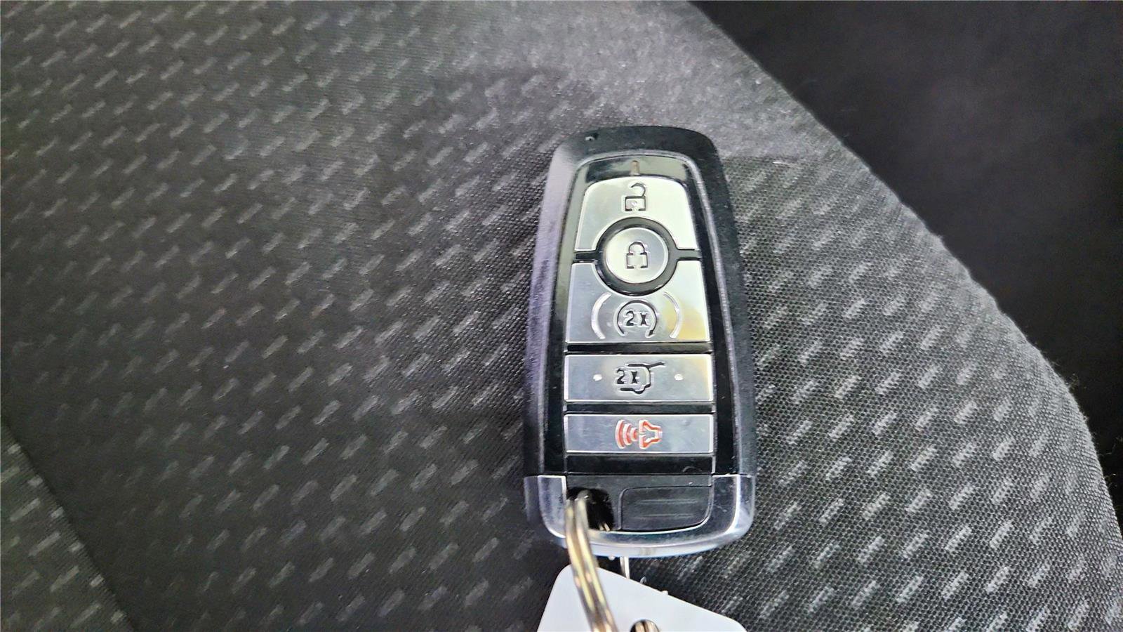 Used 2024 Ford Escape ST-Line image 38