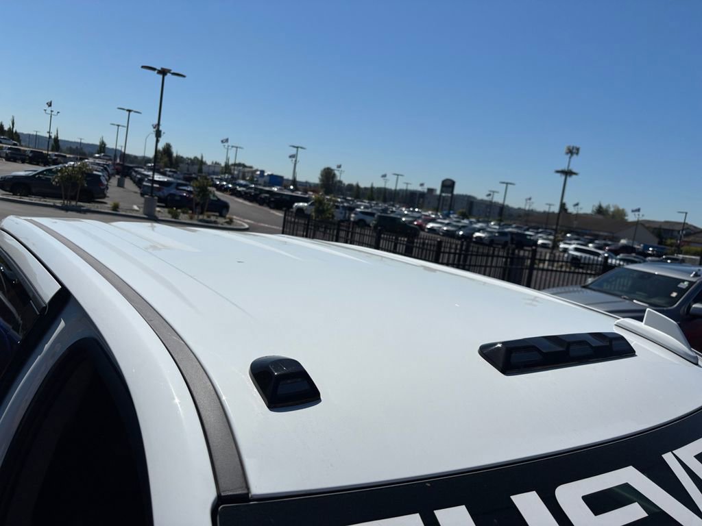 Used 2024 Chevrolet Silverado 2500 LTZ w/ LTZ Convenience Package image 29