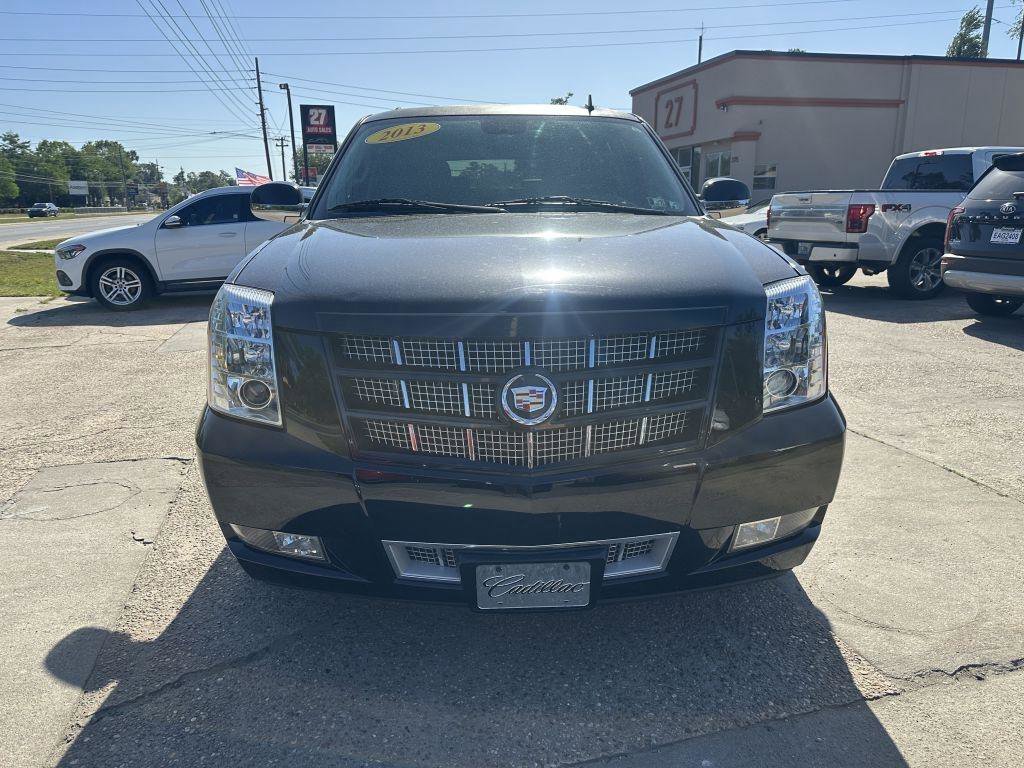 Used 2013 Cadillac Escalade Premium AWD/4WD image 2