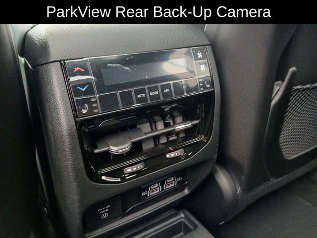 New 2025 Jeep Grand Cherokee L Limited w/ Luxury Tech Group II image 29