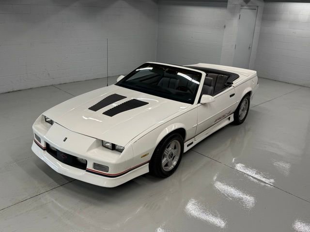 Used 1990 Chevrolet Camaro RS RWD image 4