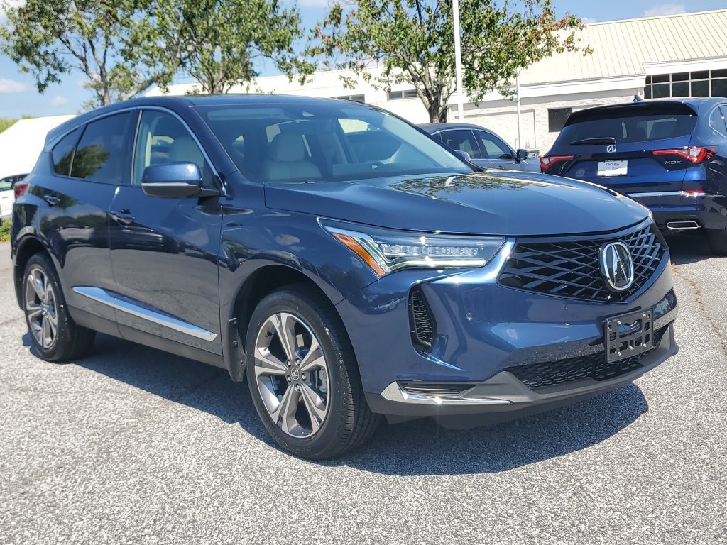 Certified 2025 Acura RDX w/ Technology Package AWD/4WD image 3