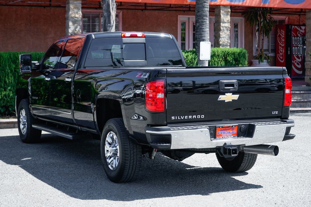 Used 2018 Chevrolet Silverado 3500 LTZ w/ Duramax Plus Package AWD/4WD image 6