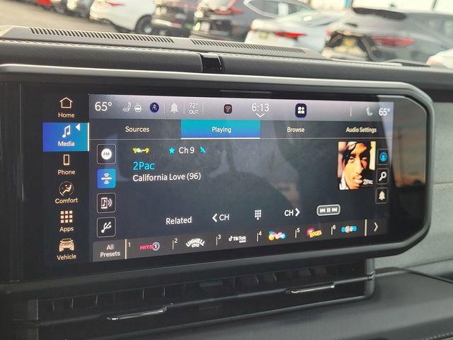 Certified 2025 Jeep Wrangler Unlimited Sahara w/ Safety Group image 9