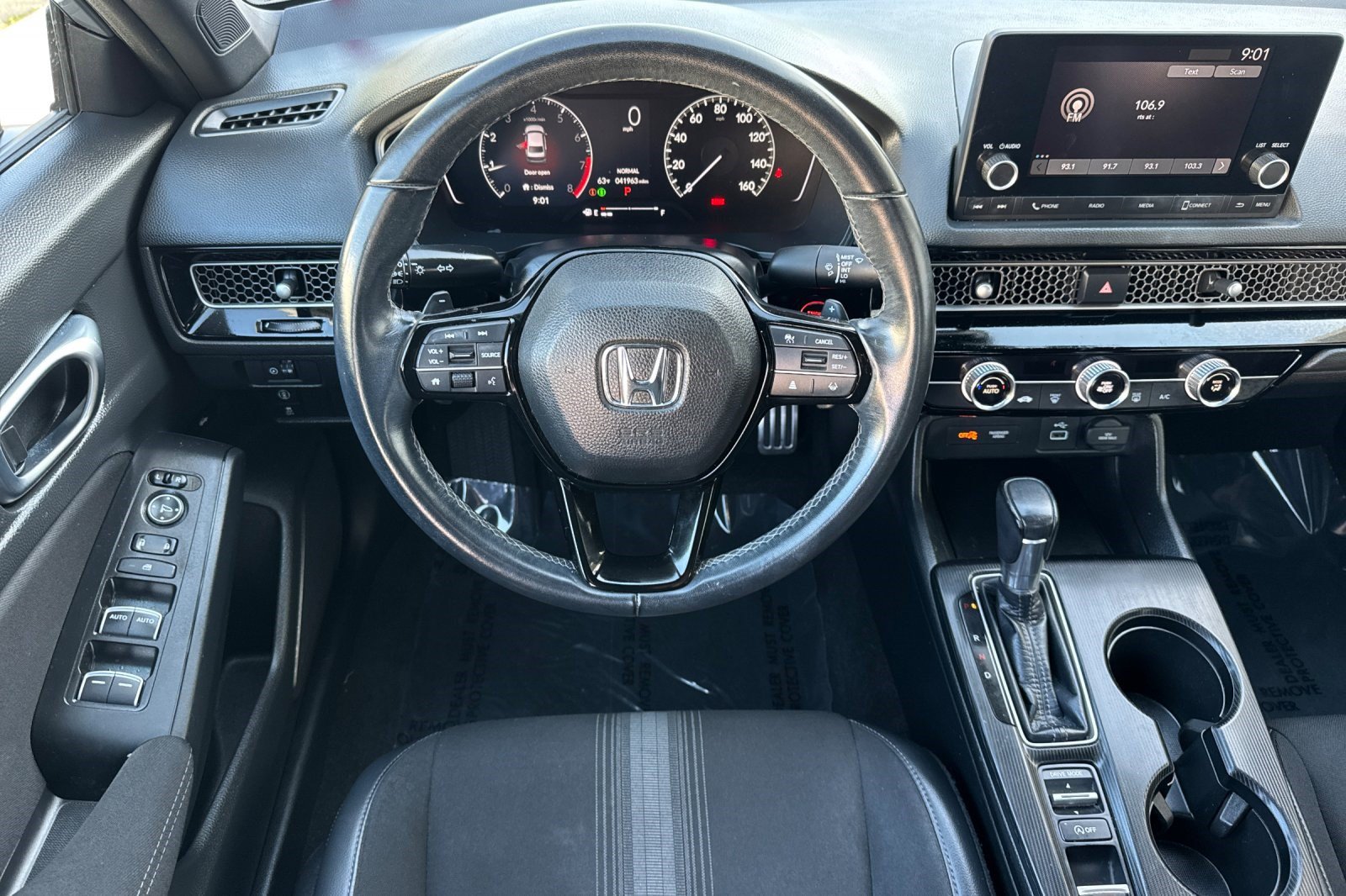 Used 2023 Honda Civic Sport image 29